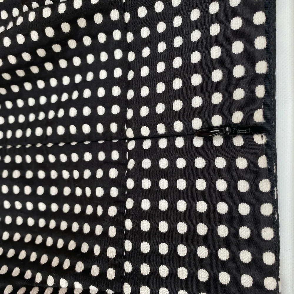LOFT polka dot‎ Black & White skirt, Size 2